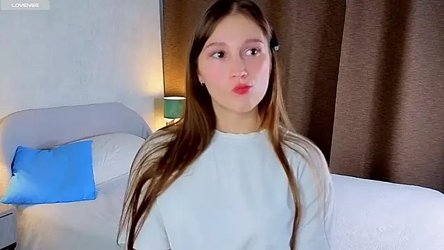 MelaniSeiver online show from September 23, 2025, 1:12 am