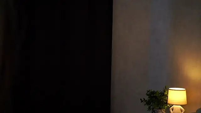 MelaniSeiver online show from June 8, 2026, 1:28 am