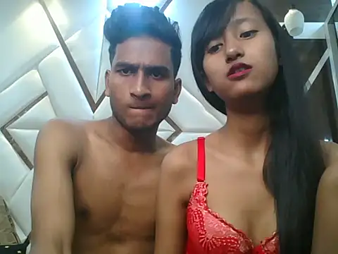 lily 9900 online show from October 17, 2025, 7:26 pm