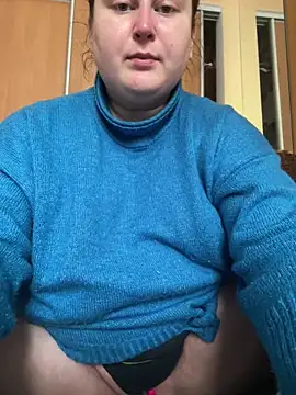 Snapshot of DazzzlingDame chatting on February 9, 2026, 8:56 am DazzzlingDame online show from February 9, 2026, 8:56 am