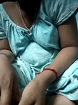 Snapshot of hot-naina4 chatting on October 12, 2025, 7:48 pm hot-naina4 online show from October 12, 2025, 7:48 pm