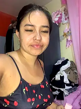 SweetSophie26 online show from November 19, 2025, 7:25 pm