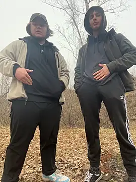 desiredude9 online show from November 3, 2025, 8:29 am