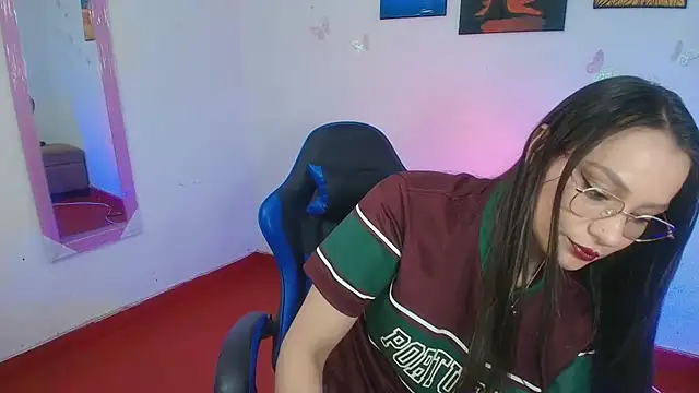 danna 888 online show from July 18, 2026, 9:56 pm