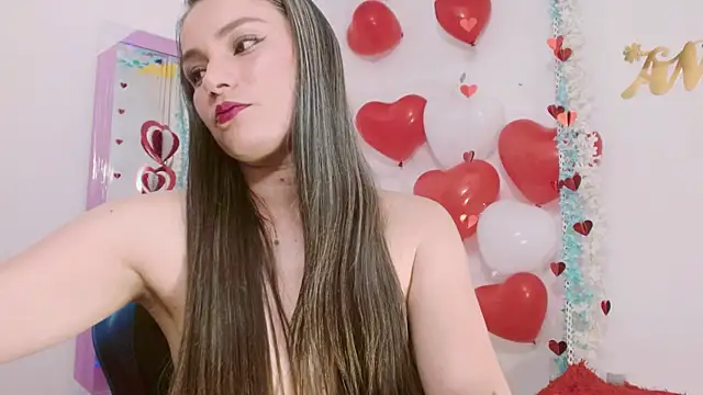 danna 888 online show from September 19, 2025, 9:19 pm