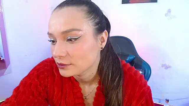 danna 888 online show from July 10, 2026, 9:48 pm
