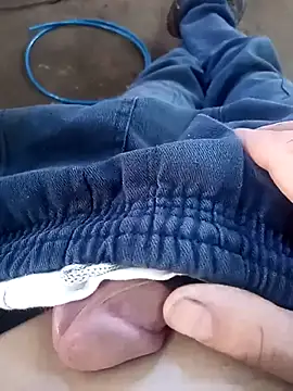 bemmagrinho36 online show from November 18, 2025, 11:02 am