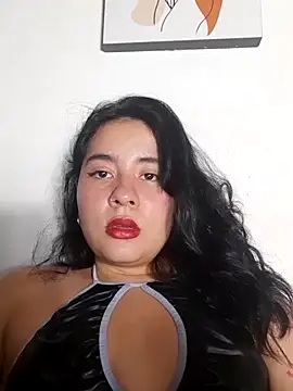 Yuli-27 online show from November 2, 2025, 2:05 am