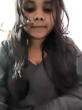 Aaradhya Sharma online show from February 5, 2026, 11:00 pm