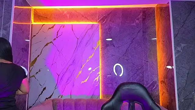 Victoria b  online show from November 6, 2025, 7:51 pm