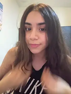 Snapshot of Ariovalle chatting on February 12, 2026, 5:29 am Ariovalle online show from February 12, 2026, 5:29 am