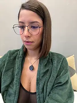 luvely online show from April 18, 2026, 8:20 pm