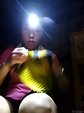 Ngocmi909 online show from January 13, 2026, 1:26 pm