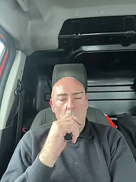 Richmcgee online show from May 19, 2026, 1:29 pm