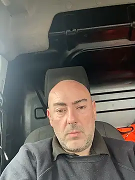 Richmcgee online show from March 19, 2026, 8:25 am