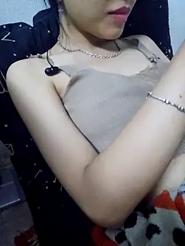  Thaotam  online show from January 5, 2026, 5:27 pm