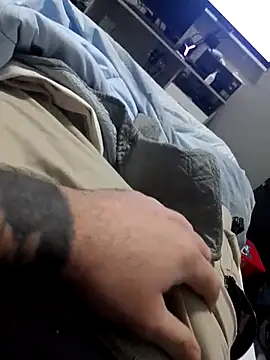 Snapshot of durellosbrodolone chatting on February 23, 2026, 11:38 pm durellosbrodolone online show from February 23, 2026, 11:38 pm