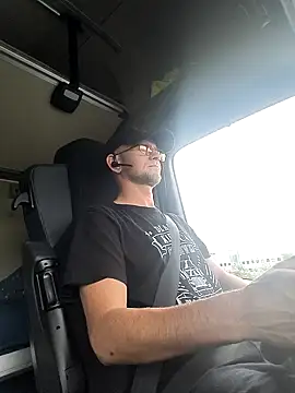 RoadDaddyXL online show from October 10, 2025, 8:59 am