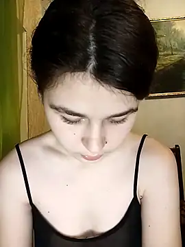 ToryTayler online show from November 25, 2025, 4:18 pm