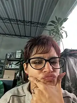 culitobosterook online show from September 18, 2025, 12:41 pm