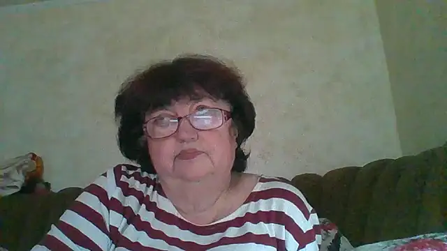 Snapshot of MilaSky5303 chatting on October 26, 2025, 10:26 am MilaSky5303 online show from October 26, 2025, 10:26 am