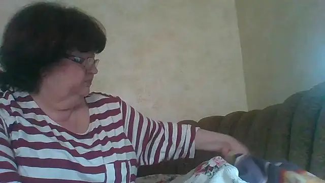 Snapshot of MilaSky5303 chatting on September 19, 2025, 2:21 pm MilaSky5303 online show from September 19, 2025, 2:21 pm