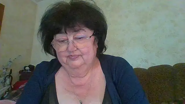 Snapshot of MilaSky5303 chatting on May 30, 2026, 11:16 am MilaSky5303 online show from May 30, 2026, 11:16 am