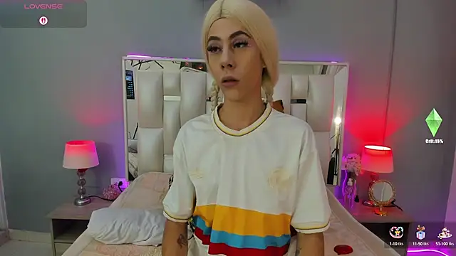 Darlyn tenderhot   online show from September 10, 2025, 4:11 am