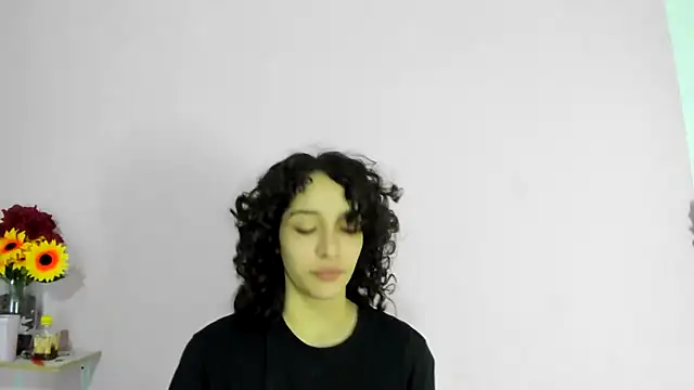 TeensNews18 online show from October 10, 2025, 11:49 pm