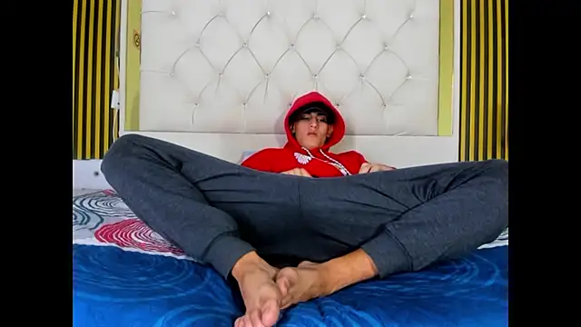 Snapshot of Just18Jake chatting on September 26, 2025, 6:15 pm Just18Jake online show from September 26, 2025, 6:15 pm