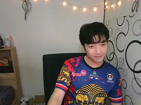 moaman190 online show from October 24, 2025, 3:11 pm