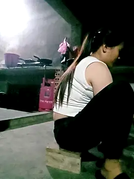 Maymay0033 online show from November 10, 2025, 10:31 am