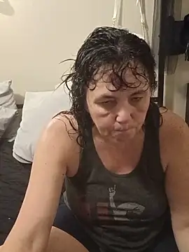 Bored Grandma online show from May 18, 2026, 4:07 am