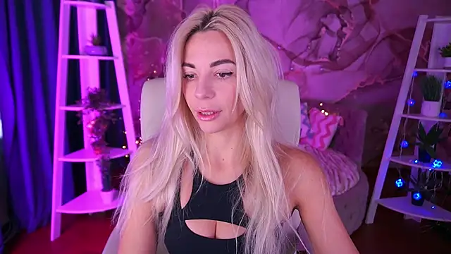 BellaRayyy online show from January 9, 2026, 7:15 am