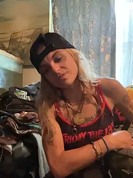 ittybittymeryssa online show from May 14, 2026, 5:32 pm