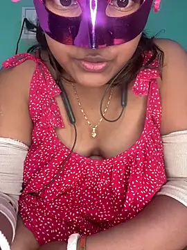 mimi87hoty online show from February 20, 2026, 11:56 am