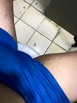 Snapshot of Novindapikgrossa chatting on October 15, 2025, 10:56 am Novindapikgrossa online show from October 15, 2025, 10:56 am