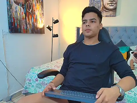 stewart mateo  online show from September 20, 2025, 3:00 am