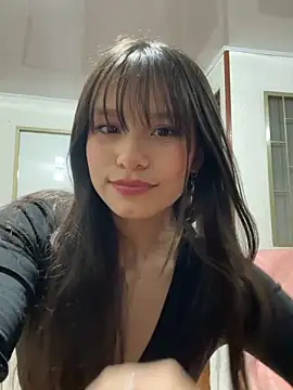 Alisha Olsen  online show from October 20, 2025, 6:26 am