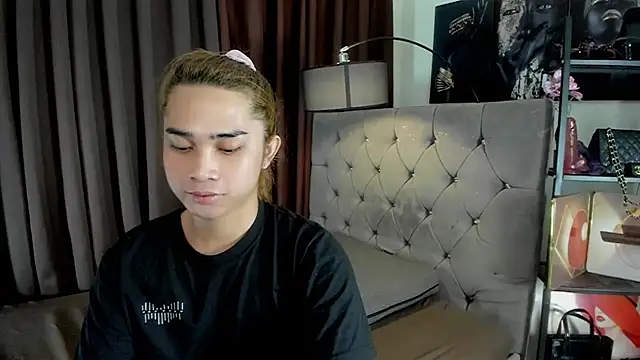 urfantasyhotbaby online show from November 6, 2025, 5:50 pm