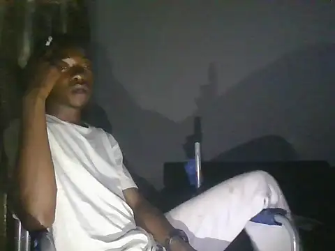 Nykho17 online show from October 28, 2025, 10:31 pm