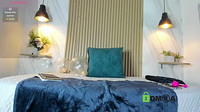 lia harper  online show from January 7, 2026, 7:30 pm