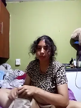 Snapshot of Syndel23 chatting on February 28, 2026, 2:11 am Syndel23 online show from February 28, 2026, 2:11 am