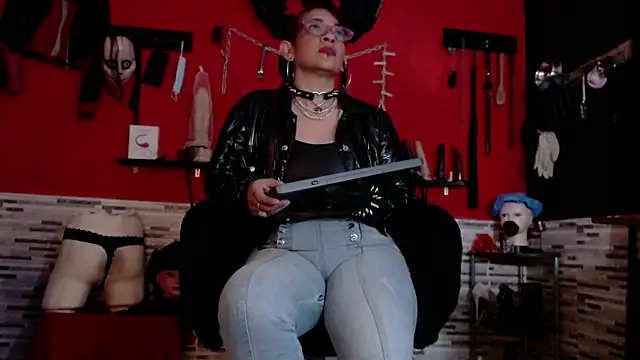 Miss Mirandaa online show from September 16, 2025, 5:08 am