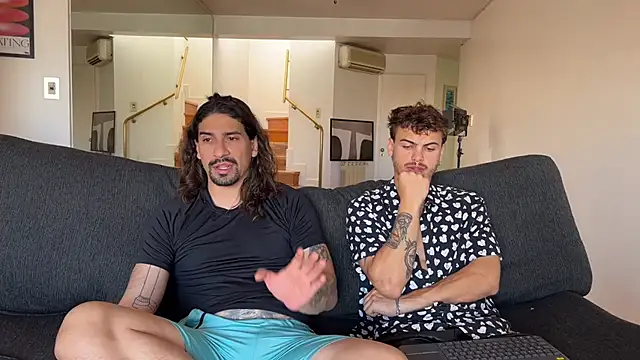 lenruy online show from December 18, 2025, 8:34 pm