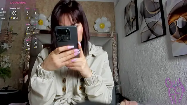 Candy Hott7 online show from November 1, 2025, 2:55 pm