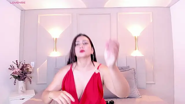 victoria bourne online show from February 7, 2026, 7:11 pm