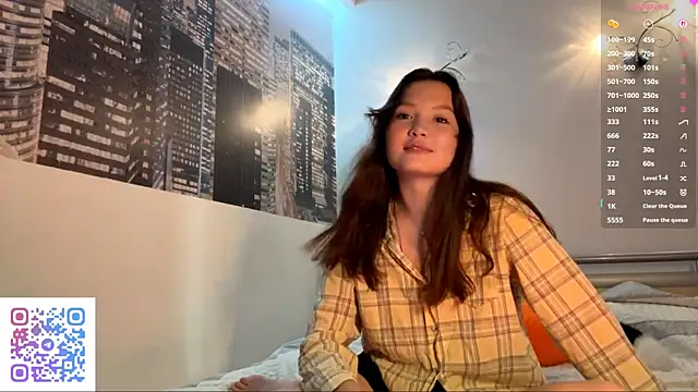 KiraVelvet online show from September 24, 2025, 7:26 am