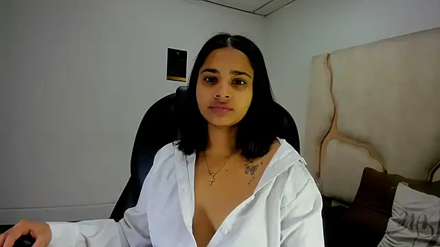 ScarletDoll online show from October 20, 2025, 2:46 am