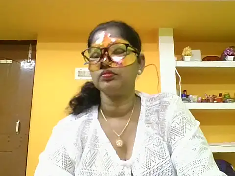 Snapshot of kavya1 chatting on October 20, 2025, 8:20 pm kavya1 online show from October 20, 2025, 8:20 pm